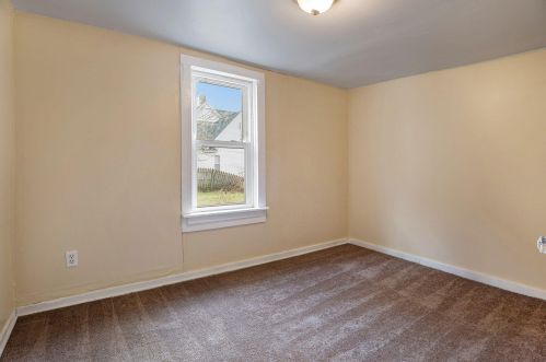 583 Sheldon Ave, Grand Rapids MI 49507-1166 exterior