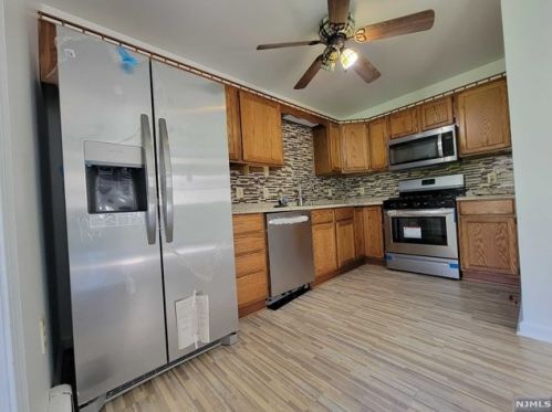 15 Newton Pl, Irvington, NJ 07111-1408