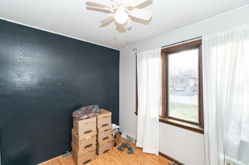 11601 Komensky Ave, Chicago IL 60623-1229 exterior