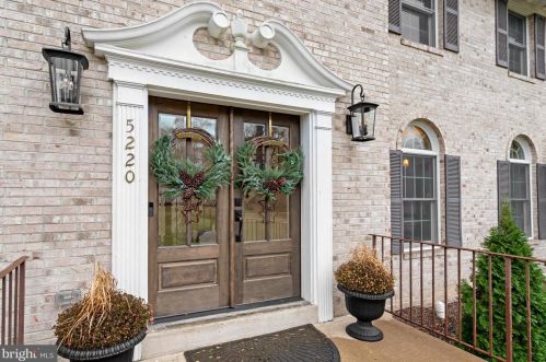 5220 Clinton Rd, Alexandria VA  22312-2146 exterior