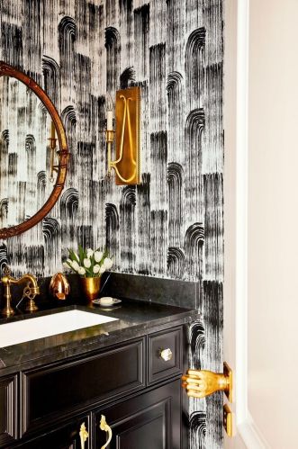 1831 Paulina St, Chicago IL 60622-1107 exterior