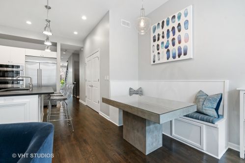 2630 Paulina St, Chicago IL  60614-1018 exterior