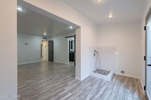 9814 1st St, Tucson AZ  85748-1950 exterior