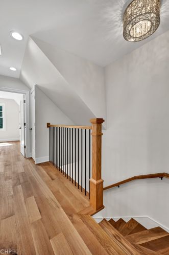 3025 Spaulding Ave, Chicago IL 60618-6808 exterior