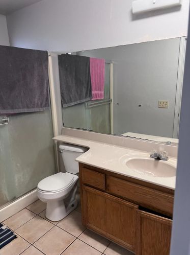 521 Clark St, Turlock CA 95380-5875 exterior