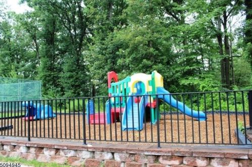 318 Eastview, Wharton NJ 07885-1762 exterior