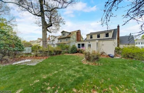 54 Nishuane Rd, Montclair NJ  07042-2425 exterior