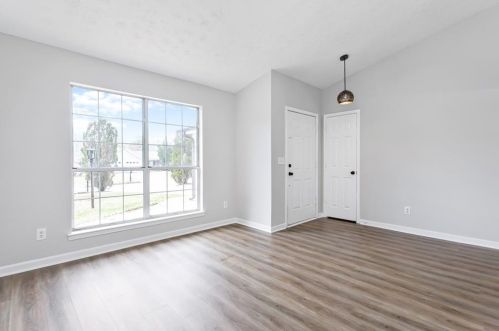 320 Emerald Grn Ct, Atlanta GA 30349-8420 exterior