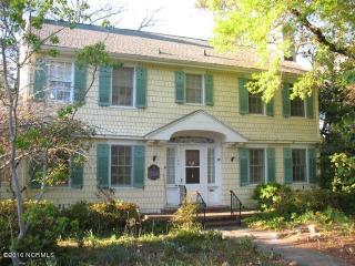 1801 Grace St, Wilmington, NC 28405-2751