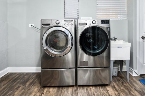 798 Fairfield Ave, Elmhurst IL 60126-3849 exterior