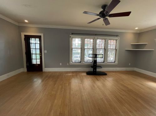 2223 70th St, Milwaukee, WI 53213-1929