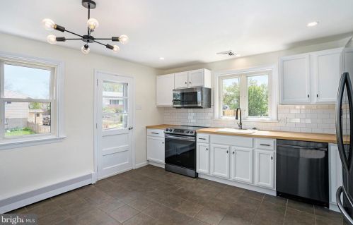 544 Mervine St, Pottstown PA  19464-4042 exterior