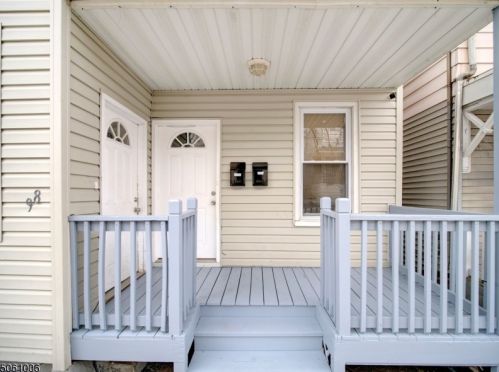98 Hopper St, Paterson, NJ 07522-1840