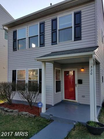 320 60th St, Washington, DC 20019-2816