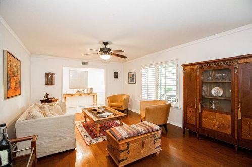 14140 Edgecrest Dr, Dallas TX 75254-2803 exterior