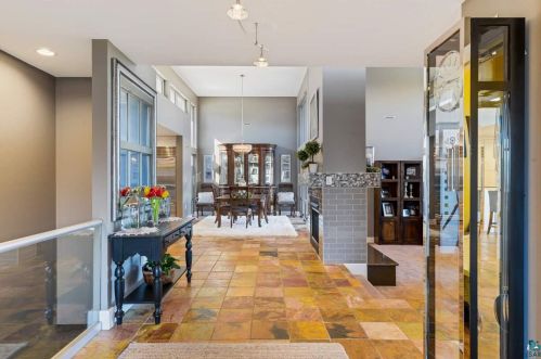 3715 Rdg Rd, Duluth MN 55804-1481 exterior