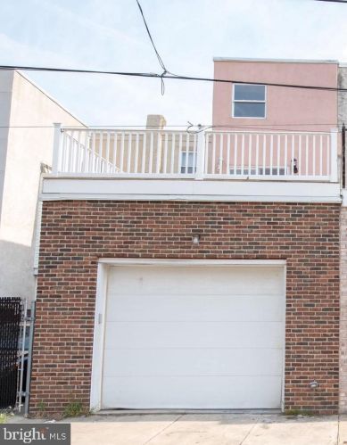 2132 Ellsworth St, Philadelphia PA  19146-2828 exterior