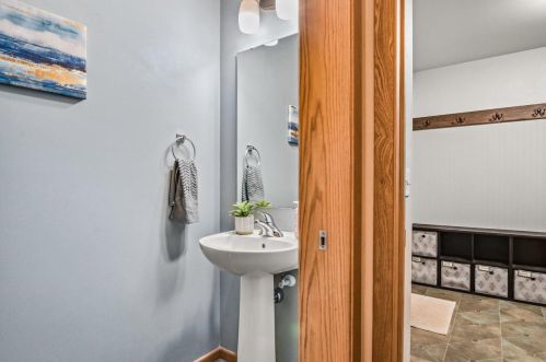 513 Apollo Way, Madison WI  53718-2901 exterior