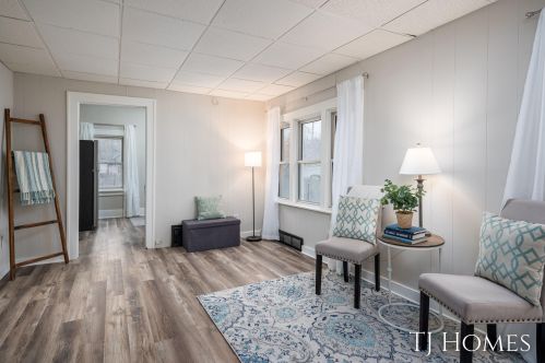 967 Emerson Ave, Meskegon MI  49442-5131 exterior