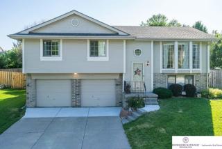 6912 154th St, Omaha NE  68138-3324 exterior