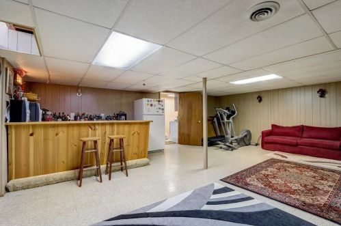 7911 Leroy Ave, Milwaukee WI 53220-2830 exterior