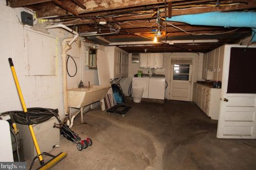 11208 Raystown Rd, Huntingdon PA 16652-7434 exterior