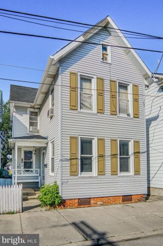 19 Mcallister St, Hanover PA 17331-3231 exterior