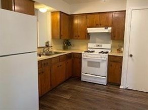 806 Easy Day Cv, Austin TX  78745-3921 exterior