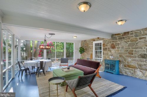 409 Atkins Ave, Lancaster PA  17603-4912 exterior