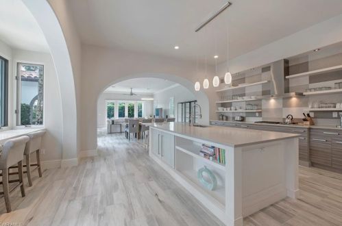 16614 Cortona Ln, Naples FL 34110-3261 exterior