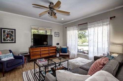 7023 11th Pl, Phoenix AZ  85020-5310 exterior