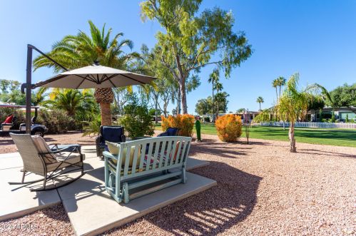 8936 Lakeview Dr, Chandler AZ 85248-6917 exterior