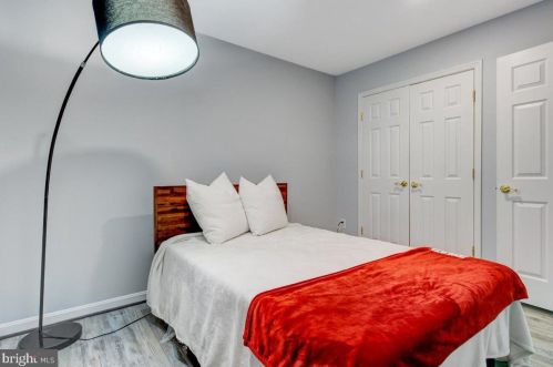 3405 Governors Crest Ct, Alexandria VA  22310-2337 exterior