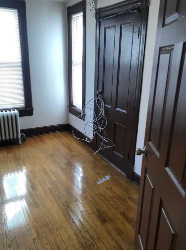 126 Gdn St, Poughkeepsie NY 12601-1931 exterior