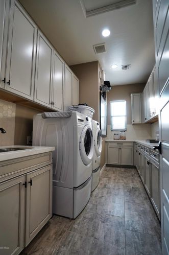 3527 Sagittarius Pl, Chandler AZ 85249-3751 exterior