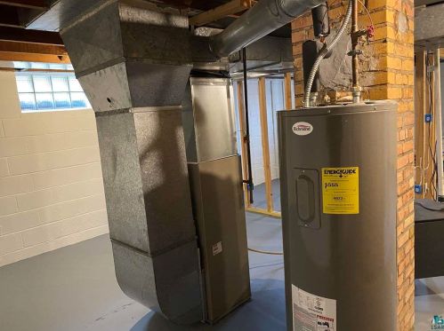 4423 Mcculloch St, Duluth MN 55804-1937 exterior