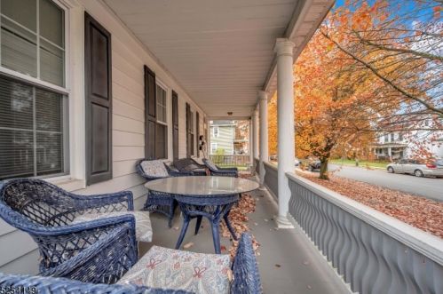 196 Belvidere Ave, Washington NJ 07882-1028 exterior