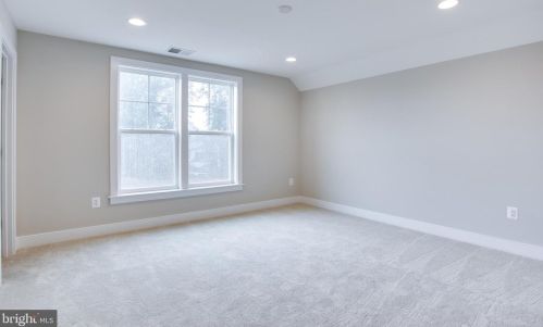 1978 Kirby Rd, Mc Lean VA 22101-5326 exterior