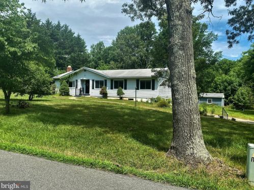 9550 Howes Rd, Dunkirk MD 20754-9254 exterior