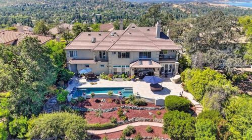 5457 Sur Mer Dr, Folsom CA 95762-7653 exterior