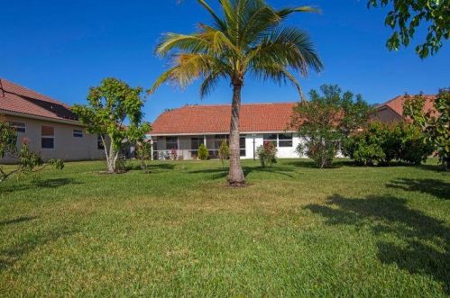 269 Egret Lndg, Fort Pierce FL 34953-8229 exterior