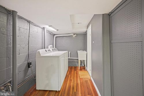 5066 Bonnie Branch Rd, Ellicott MD 21043-7002 exterior