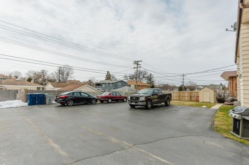 9111 Morgan Ave, Milwaukee WI 53221-1762 exterior