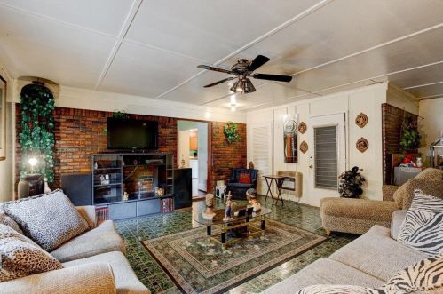 1004 Forrest Dr, Atlanta GA 30354-2514 exterior