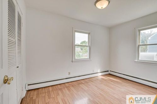 237 Loring Ave, Edison NJ exterior