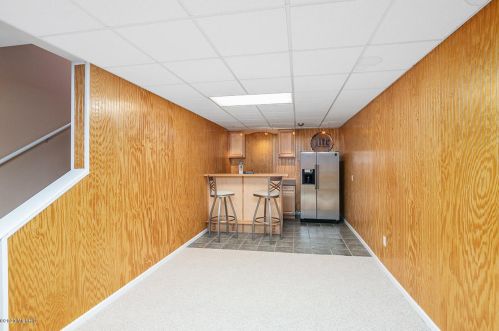 2730 60 St, Fennville MI 49408-9414 exterior