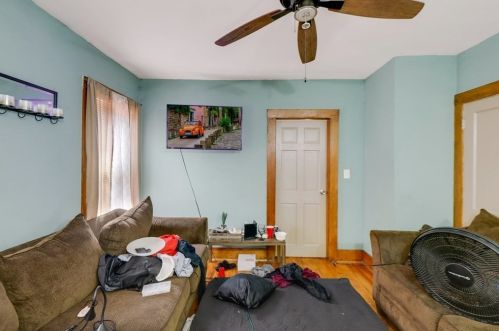 18 Lafayette St, Worcester MA 01608-2131 exterior