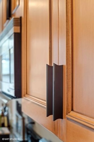 4425 Damen Ave, Chicago IL 60625-1701 exterior