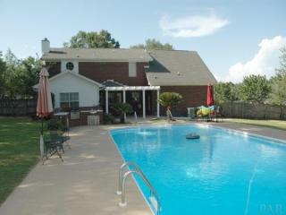 4535 Amblewood Ct, Milton, FL 32571-8364