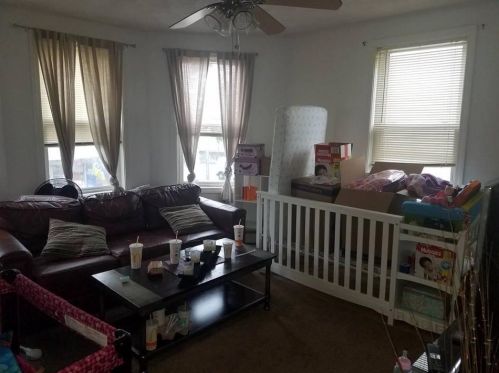 328 Douglas Ave, Providence RI 02908-2518 exterior